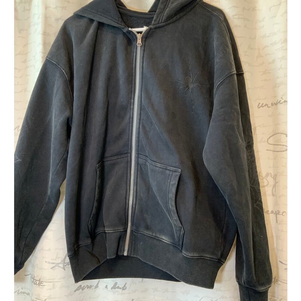Hollister Spider Web Embroidered Distressed Boxy Zip-Up Hoodie Black Men’s Med